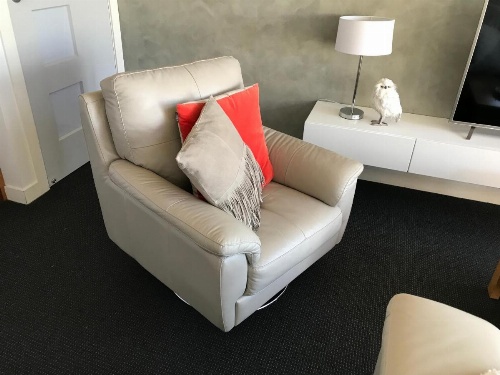 Tamar River Apartments image 42
